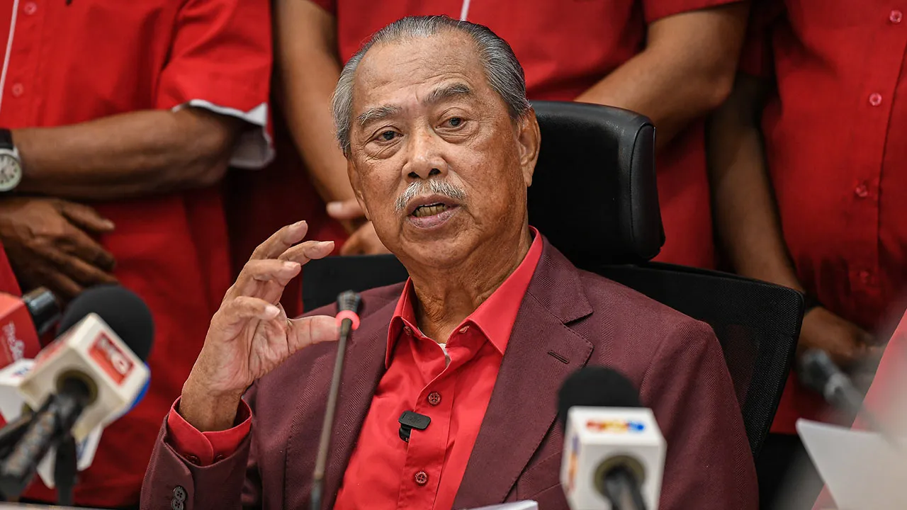 Caption KUALA LUMPUR, 16 Jun -- Presiden Parti Pribumi Bersatu Malaysia (Bersatu) Tan Sri Muhyiddin Yassin ketika sidang media selepas mempengerusikan Mesyuarat Majlis Pimpinan Tertinggi Bersatu di Ibu Pejabat Bersatu hari ini.  -- fotoBERNAMA (2026) HAK CIPTA TERPELIHARA