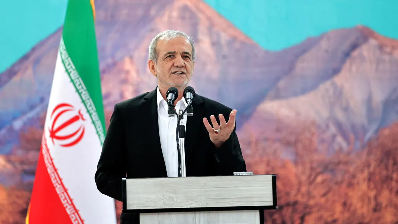 Iranian President Masoud Pezeshkian speaks during a meeting in Ilam, Iran, June 12, 2025. Iran's Presidential website/WANA (West Asia News Agency)/Handout via REUTERS