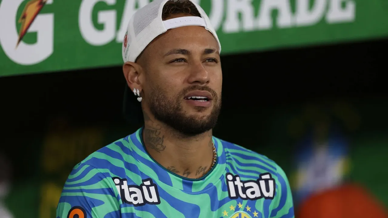 Bintang Brazil, Neymar, masih belum menyertai sesi latihan penuh skuad kebangsaan ketika pasukan itu meneruskan persiapan menjelang aksi pembukaan Piala Dunia 2026 menentang Maghribi, Sabtu ini._Stadium Astro