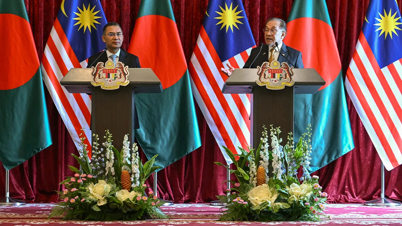 Bangladesh's Prime Minister Tarique Rahman and Malaysia's Prime Minister Anwar Ibrahim attend a press conference at the Federal Government office, in Putrajaya, Malaysia, June 22, 2026. MOHD RASFAN/Pool via REUTERS