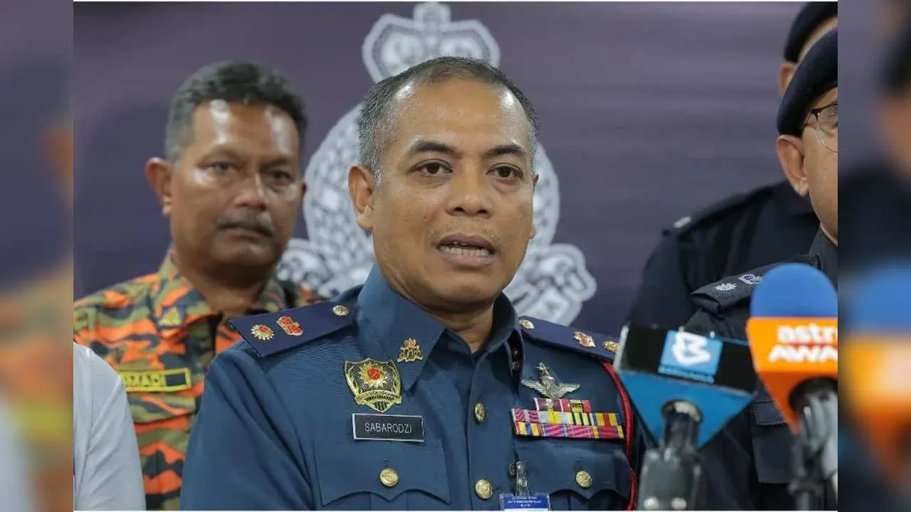 TAPAH – Operasi mencari dan menyelamat (SAR) pendaki wanita, Jaslinda Saludin, 49, yang hilang di Gunung Batu Putih kini memberi tumpuan kepada pencarian berasaskan maklumat dan petunjuk baharu.