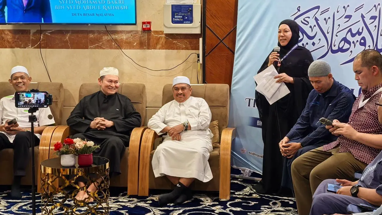 Sarina Sharif - Astro AWANI