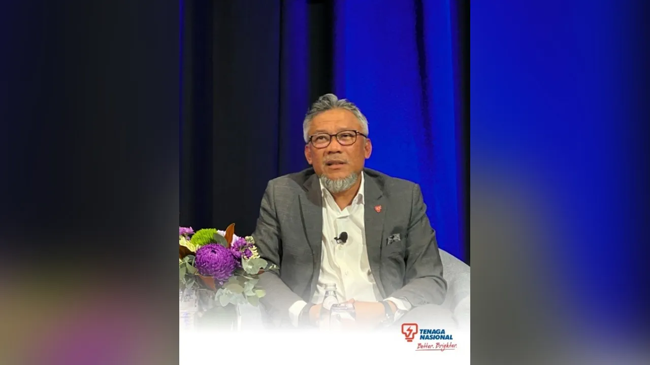 KUALA LUMPUR, 2 Jun (Bernama) -- Tenaga Nasional Bhd (TNB) melihat peningkatan penggunaan kecerdasan buatan (AI) sebagai tidak menggantikan pekerja, sebaliknya menjadi instrumen berkesan untuk meningkatkan keupayaan manusia dalam membuat keputusan ketika TNB meneruskan perjalanan transformasi digital ke arah pelepasan karbon sifar bersih 2050.