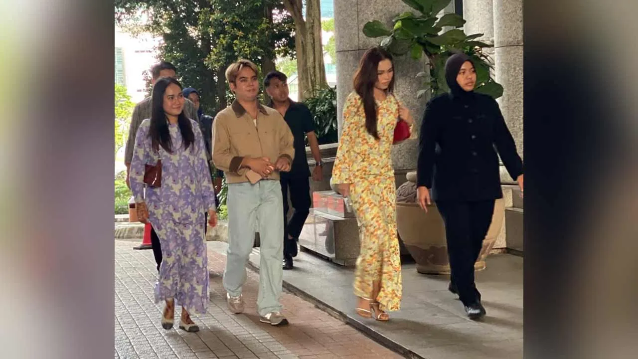 bella astilah, syed saddiq