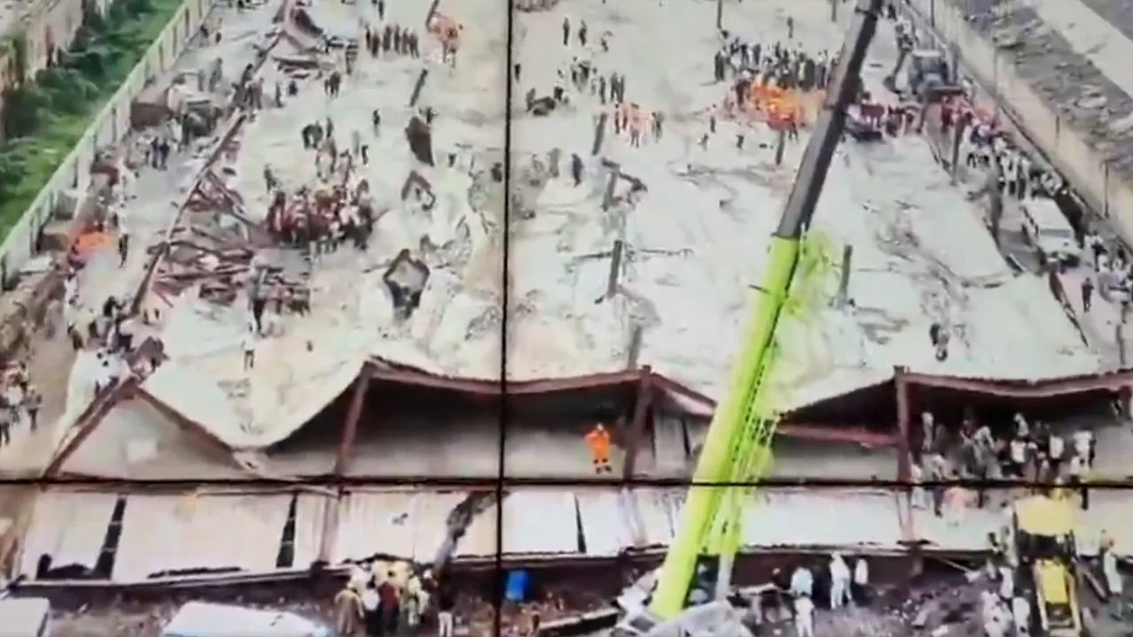 under construction warehouse collapse