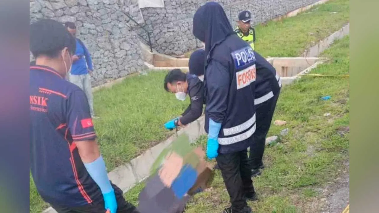 Mayat mangsa dihantar ke Unit Forensik Hospital Kuala Krai untuk dibedah siasat bagi mengenal pasti punca kematian.