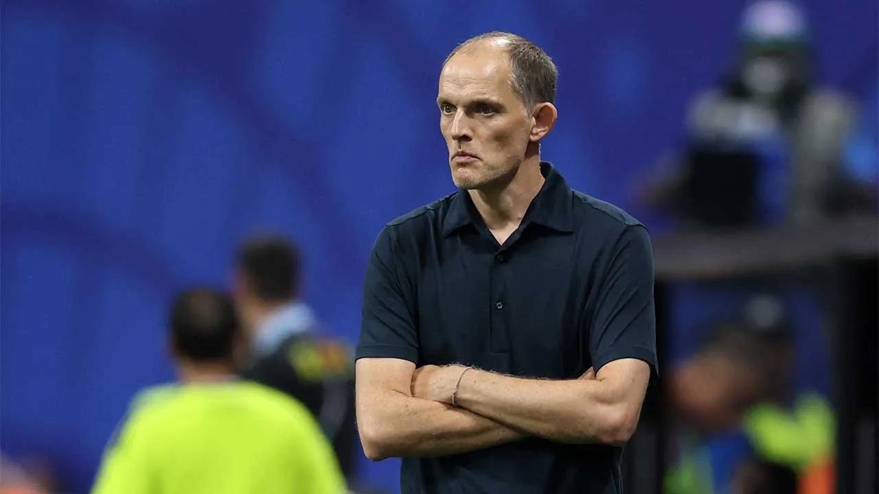 Soccer Football - FIFA World Cup 2026 - Round of 32 - England v DR Congo - Atlanta Stadium, Atlanta, Georgia, U.S. - July 1, 2026 England manager Thomas Tuchel looks dejected REUTERS/Paul Childs