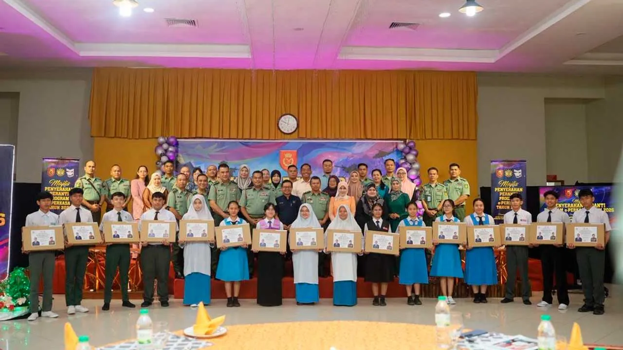 [TB]_Majlis Penyerahan Peranti Program e-Perkasa SPM 2026_Yayasan LTAT