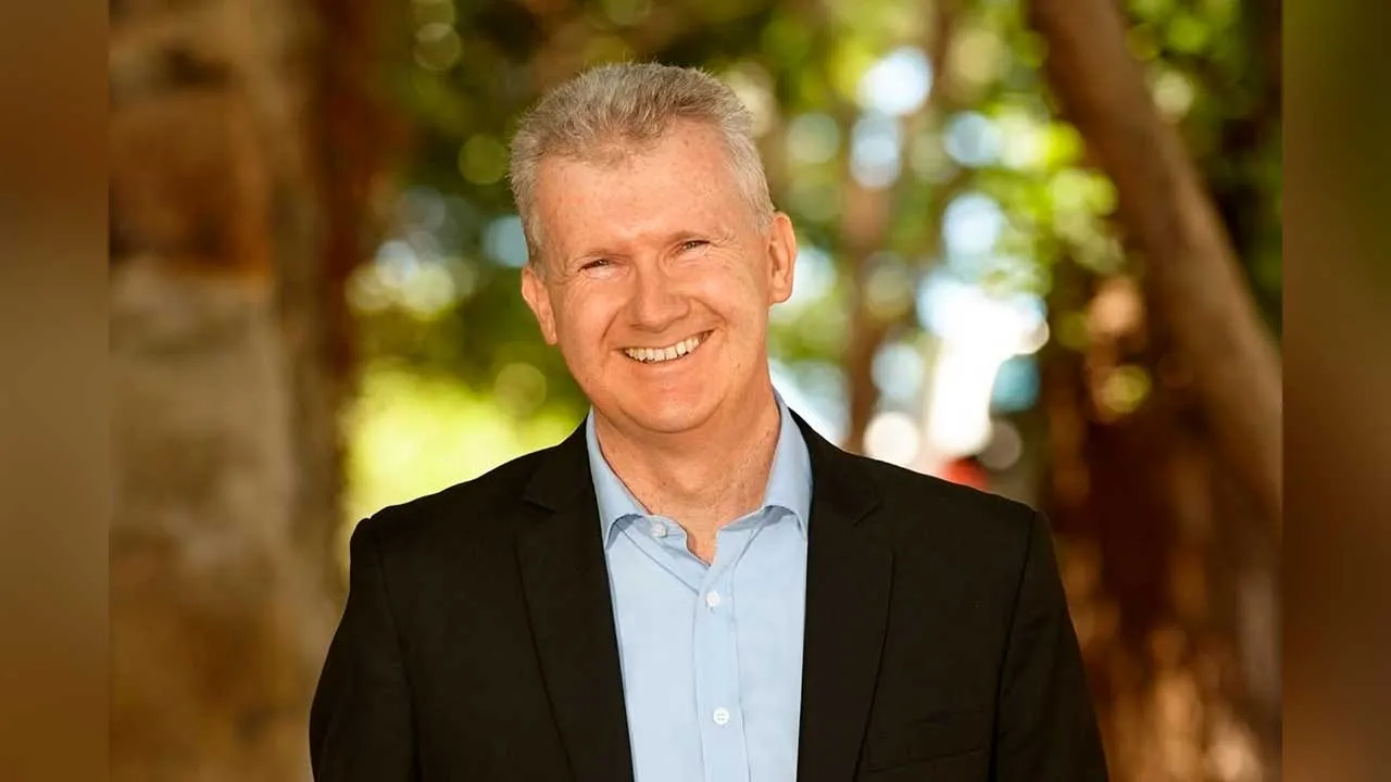 [TB]_Tony Burke_FB Tony Burke MP