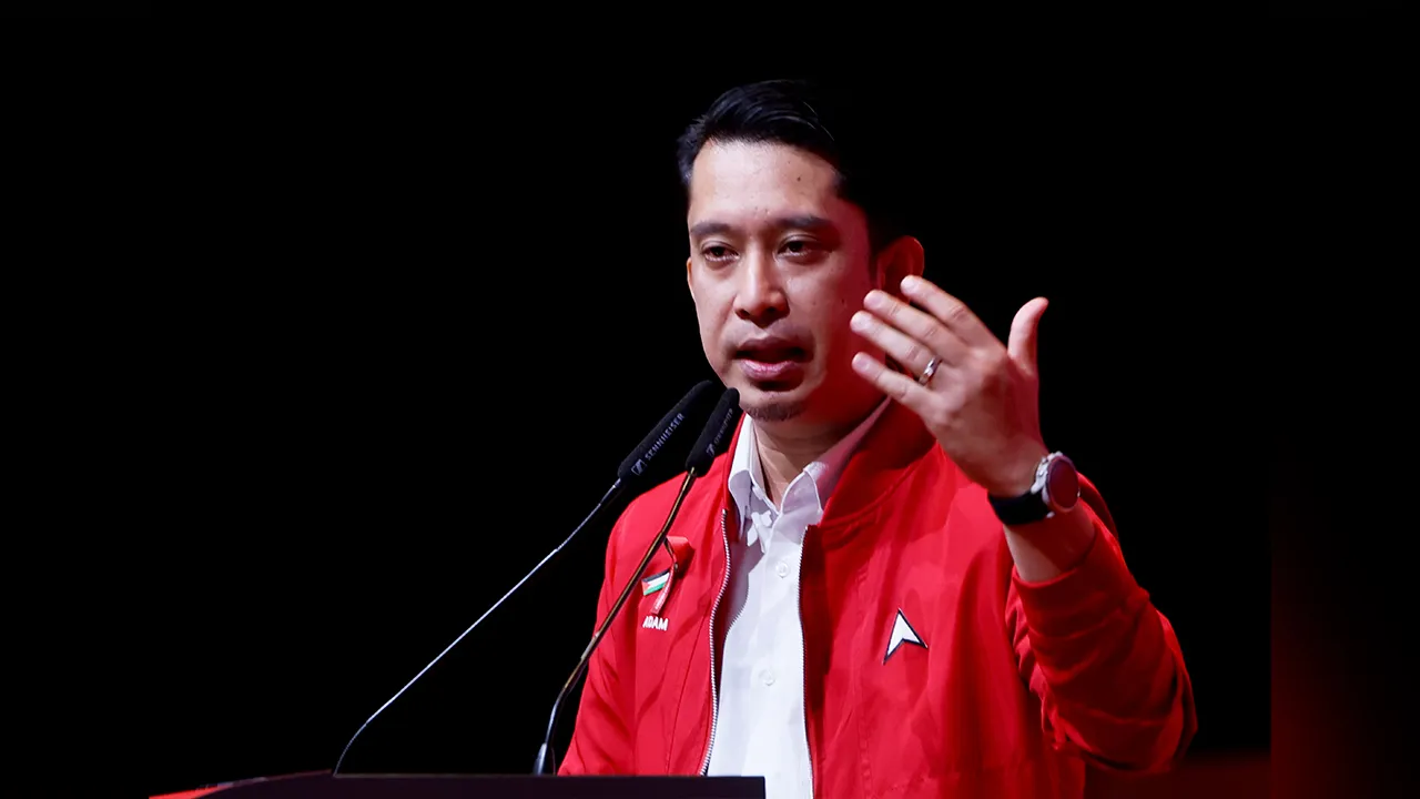 JOHOR BAHRU, 17 Mei -- Timbalan Menteri Pendidikan Tinggi merangkap Pengerusi Majlis Pimpinan Negeri (MPN) PKR Melaka mewakili Negeri Melaka, Adam Adli Abd Halim berucap pada Konvensyen Pakatan Harapan (PH) 2026 di Pusat Konvensyen Antarabangsa Persada, hari ini.  -- fotoBERNAMA (2026) HAK CIPTA TERPELIHARA