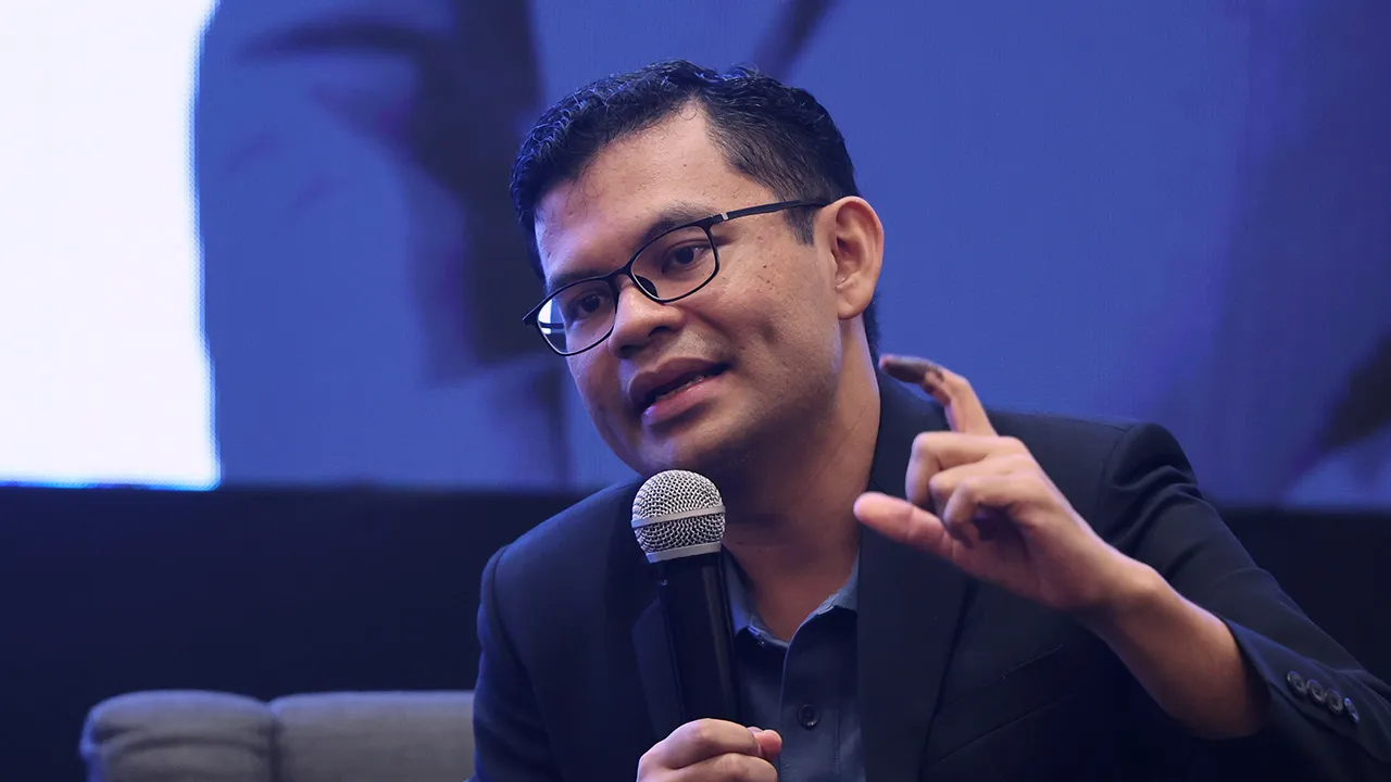 CYBERJAYA, 17 Julai -- Menteri Ekonomi Akmal Nasrullah Mohd Nasir ketika Sesi Dialog bersama Menteri pada Sesi Libat Urus Ekosistem Pemula TERAJU:Suara, Visi & Aspirasi hari ini.  --fotoBERNAMA (2026) HAK CIPTA TERPELIHARA