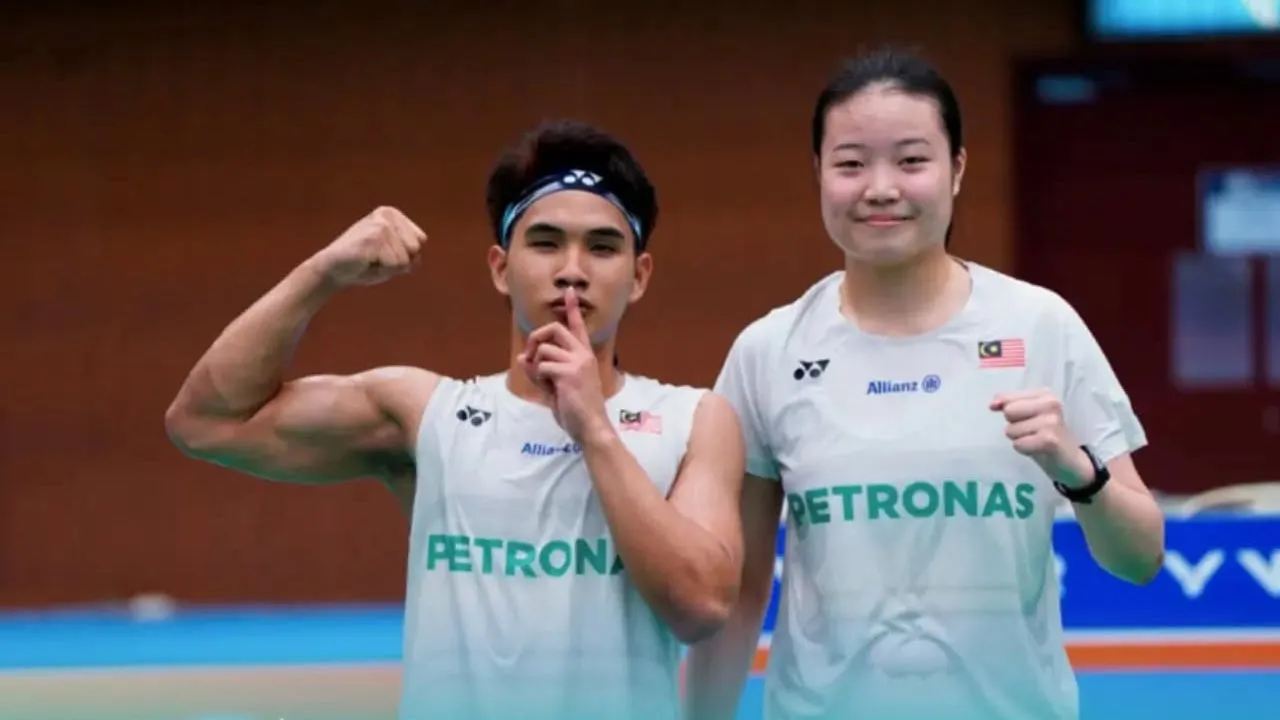 Ahmad Redzuan Zulwaqqarizal - Low Zi Yu -- FB Badminton Association of Malaysia - BAM