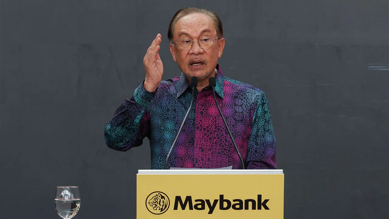 Kuala Lumpur , 30 Julai 2026.Perdana Menteri, Datuk Seri Anwar Ibrahim pada Majlis Perasmian Ibu Pejabat Maybank baharu di Menara Merdeka Maybank.Astro AWANI / SHAHIR OMAR