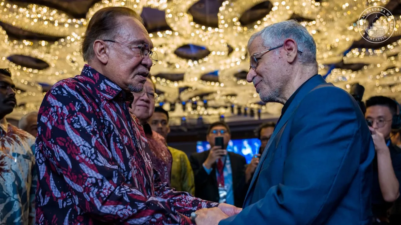 Anwar - Gambar PMO