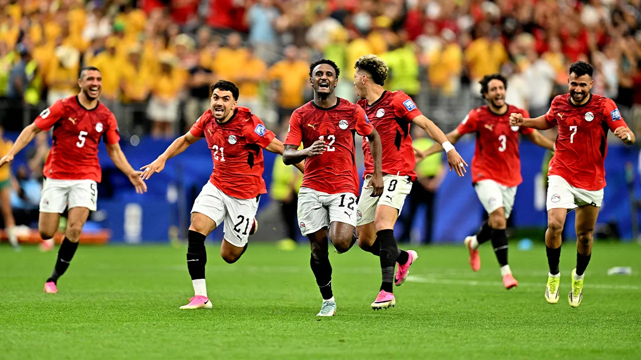 Soccer Football - FIFA World Cup 2026 - Round of 32 - Australia v Egypt - Dallas Stadium, Arlington, Texas, U.S. - July 3, 2026 Egypt players celebrate after the match as Egypt qualify for the Round of 16 stage of the World Cup IMAGN IMAGES via Reuters/Maria Lysaker