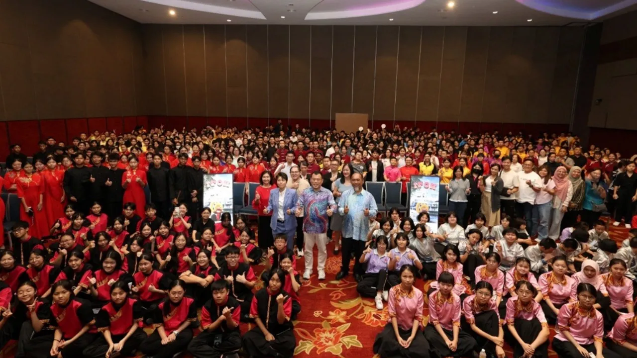 Bulan Muzik_Pejabat Exco