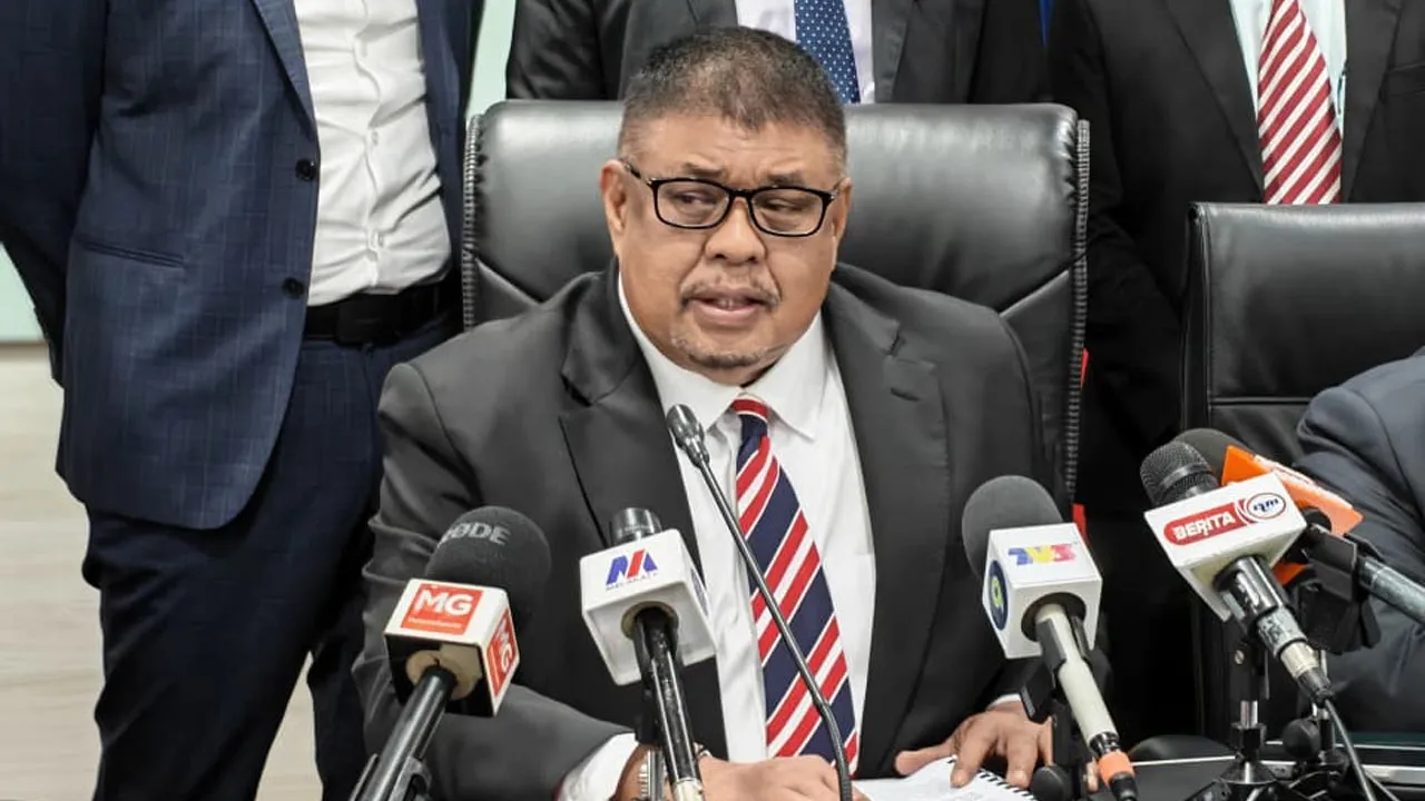  Ketua Menteri Melaka, Datuk Seri Ab Rauf Yusoh