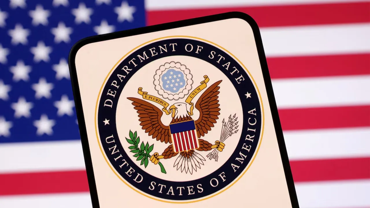 United States Department of State logo and U.S. flag are seen in this illustration taken April 23, 2025. REUTERS/Dado Ruvic/Illustration Purchase Licensing Rights