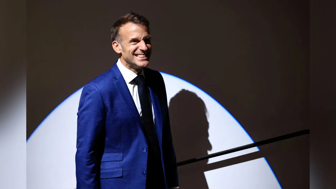 French President Emmanuel Macron visits the Picasso Museum as part of a Franco-Italian summit in Antibes, south of France, June 25, 2026. REUTERS/Manon Cruz/Pool Purchase Licensing Rights