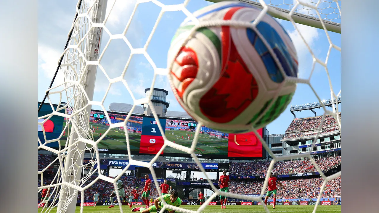 Soccer Football - FIFA World Cup 2026 - Quarter Final - France v Morocco - Boston Stadium, Foxborough, Massachusetts, U.S. - July 9, 2026 France's Ousmane Dembele celebrates scoring their second goal as Morocco's Yassine Bounou reacts REUTERS