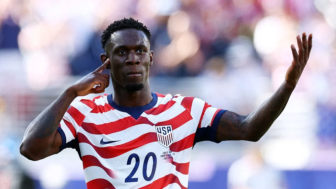 Soccer Football - FIFA World Cup 2026 - Round of 32 - United States v Bosnia and Herzegovina - San Francisco Bay Area Stadium, Santa Clara, California, U.S. - July 1, 2026 Folarin Balogun of the U.S. celebrates scoring their first goal REUTERS/Phil Noble