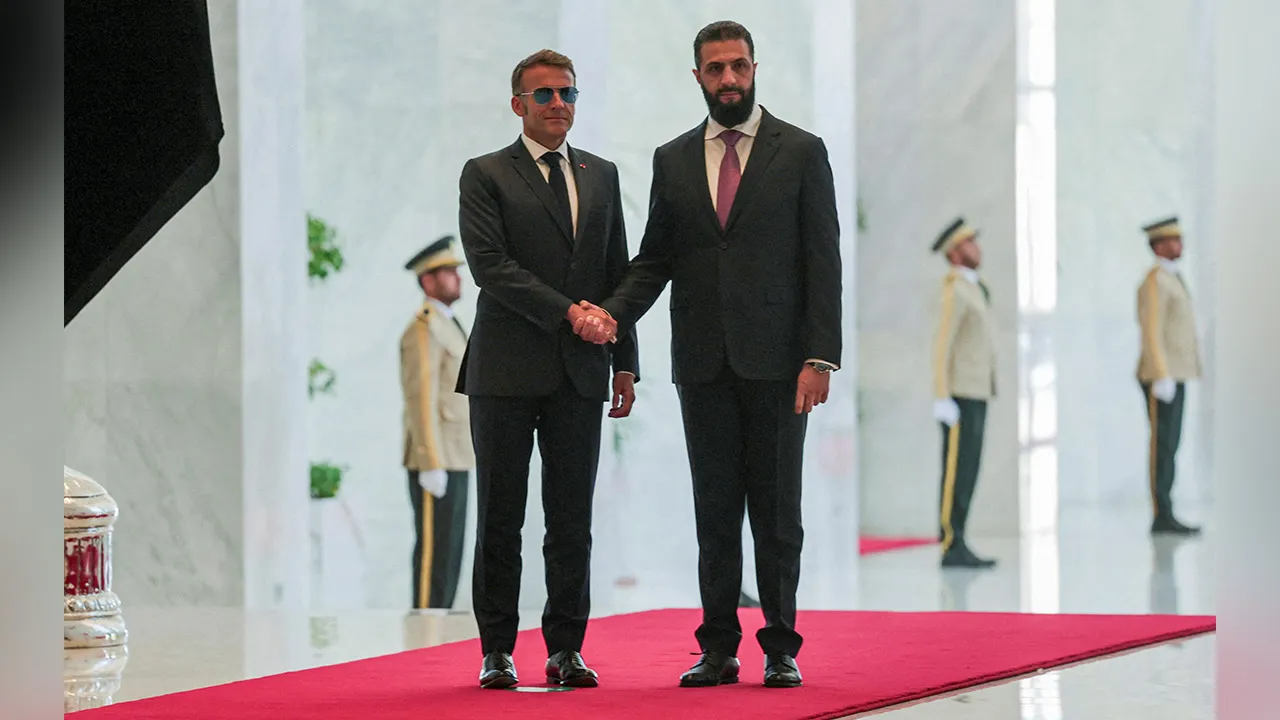 France's President Emmanuel Macron meets Syrian President Ahmed Al-Sharaa at the People's Palace in Damascus, Syria, July 7, 2026. REUTERS/Mahmoud Hassano TPX IMAGES OF THE DAY