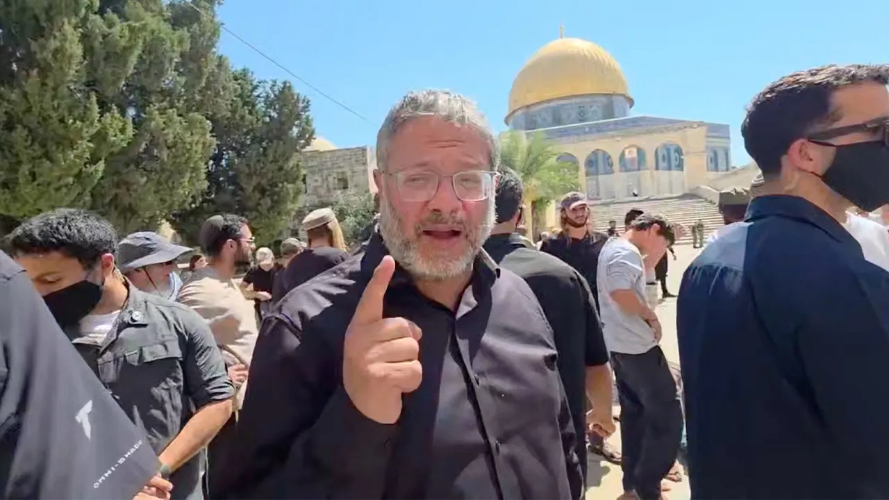 Israel's National Security Minister Itamar Ben-Gvir visits the Al-Aqsa Mosque, during the holy day Tisha B'Av, a day of fasting and lament, that commemorates the date in the Jewish calendar on which it is believed the First and Second Temples were destroyed, in Jerusalem's Old City, July 23, 2026 in this still image obtained from handout video. Itamar Ben Gvir via Telegram/via REUTERS THIS IMAGE HAS BEEN SUPPLIED BY A THIRD PARTY. MANDATORY CREDIT. NO RESALES. NO ARCHIVES. VERIFICATION: - Mosque dome, trees