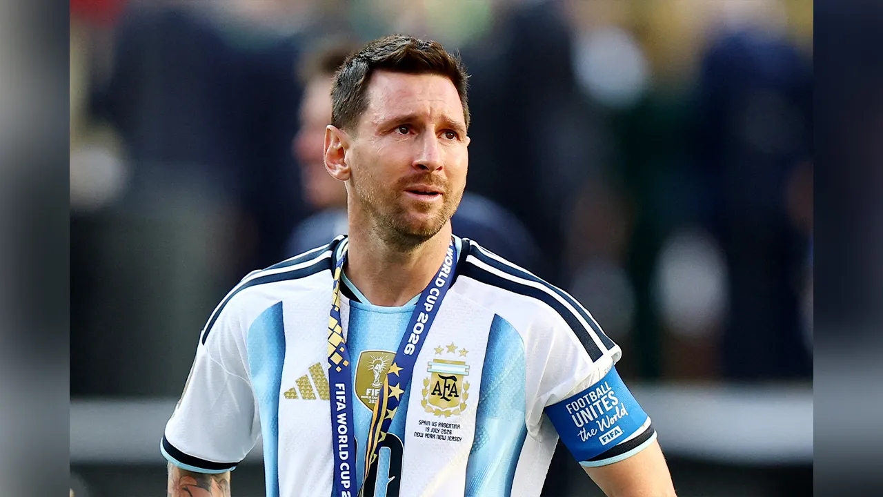 Soccer Football - FIFA World Cup 2026 - Final - Spain v Argentina - New York/New Jersey Stadium, East Rutherford, New Jersey, U.S. - July 19, 2026 Argentina's Lionel Messi looks dejected after losing the World Cup final REUTERS/Agustin Marcarian
