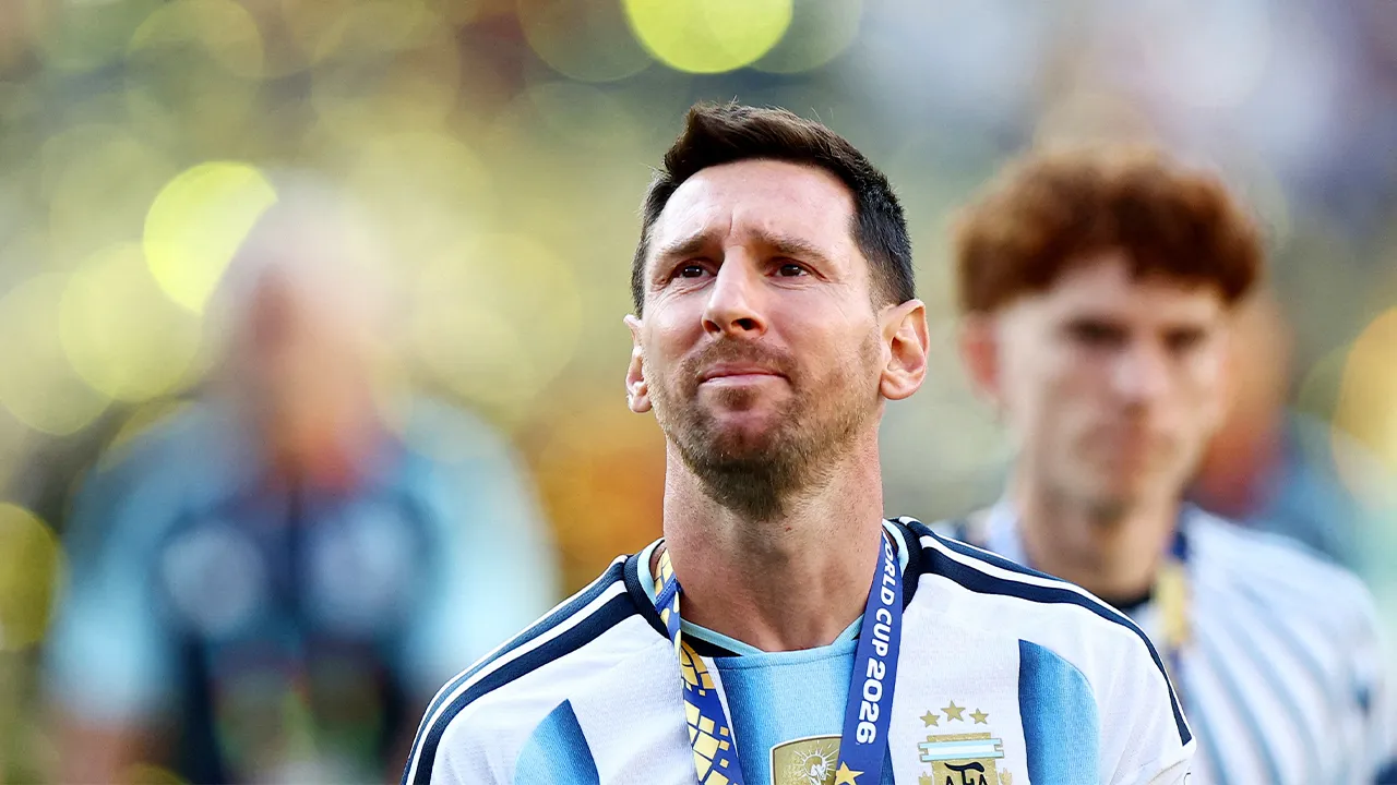 Soccer Football - FIFA World Cup 2026 - Final - Spain v Argentina - New York/New Jersey Stadium, East Rutherford, New Jersey, U.S. - July 19, 2026 Argentina's Lionel Messi looks dejected after losing the World Cup final REUTERS/Agustin Marcarian TPX IMAGES OF THE DAY