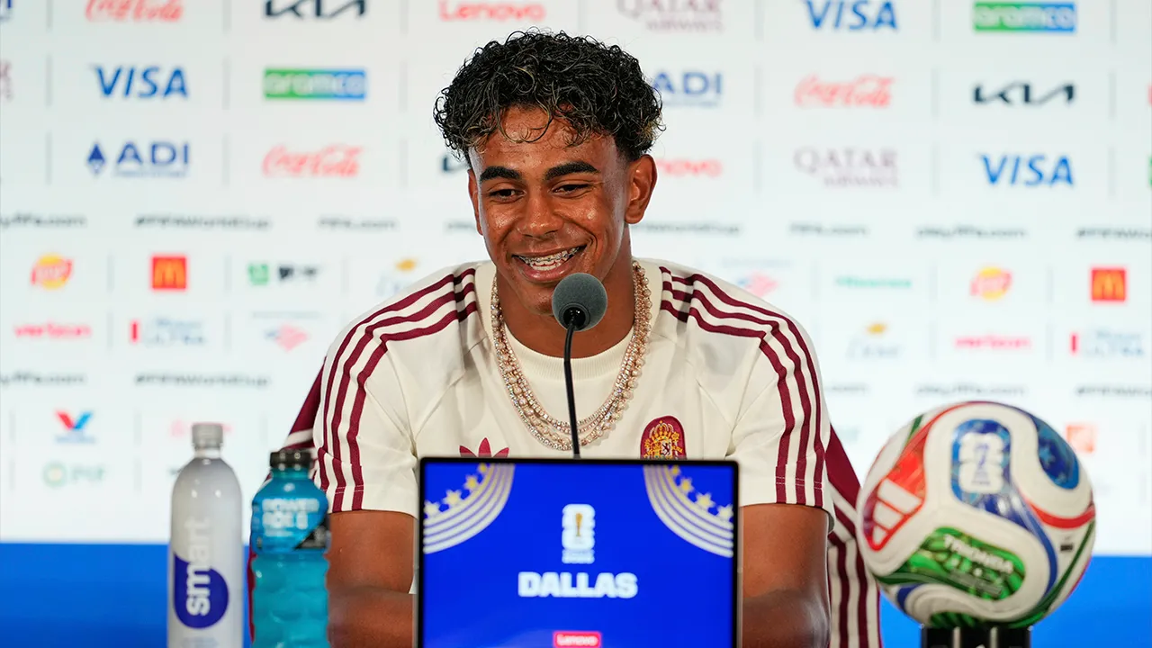 Spain's Lamine Yamal responds to a question during a news conference Monday, July 13, 2026, in Arlington, Texas, ahead of the team's World Cup semifinal soccer match against France. (AP Photo/Tony Gutierrez)