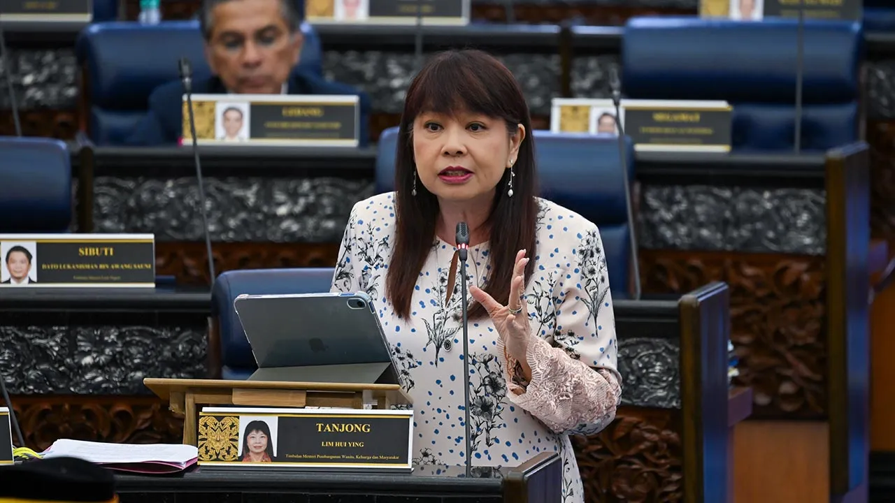 Lim Hui Ying, Dewan Rakyat. KRedit: JaPen