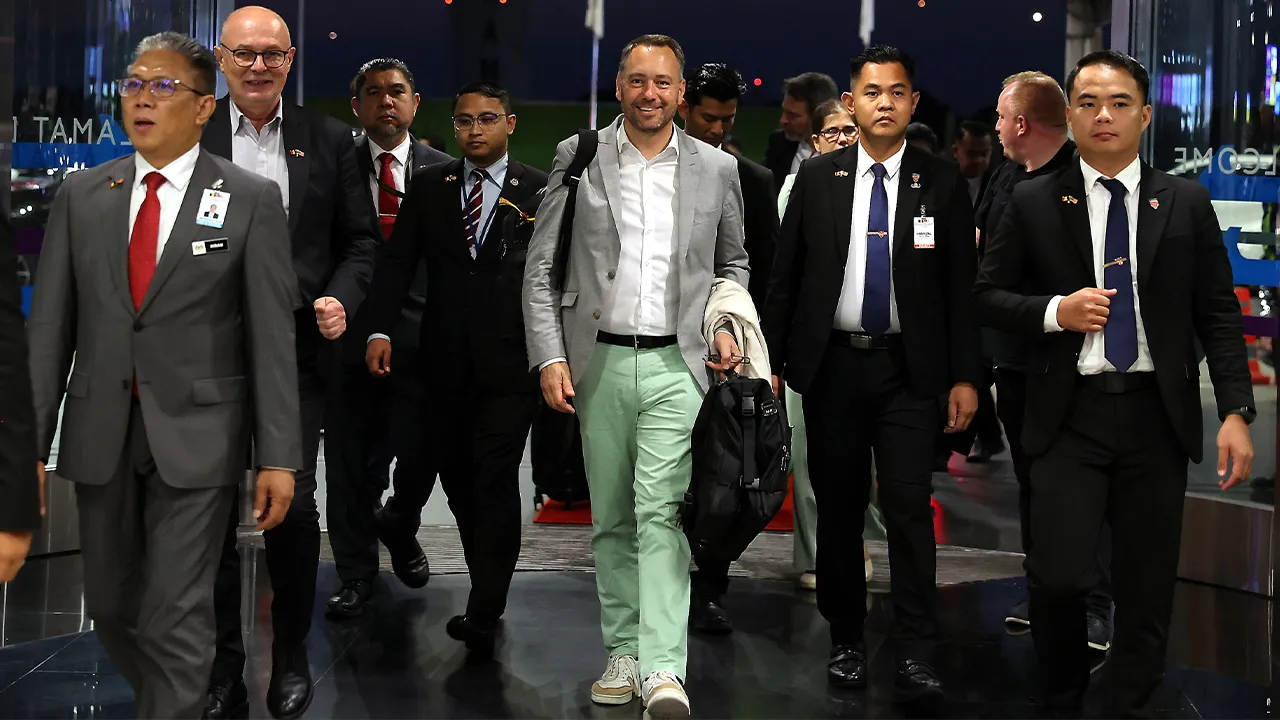SEPANG, July 3 -- Belgium's Deputy Prime Minister and Foreign, European Affairs and Development Cooperation Minister Maxime Prevot, (centre) departed for home after concluding a two-day working visit to Malaysia at Kuala Lumpur International Airport here today.  --fotoBERNAMA (2026) COPYRIGHT RESERVED