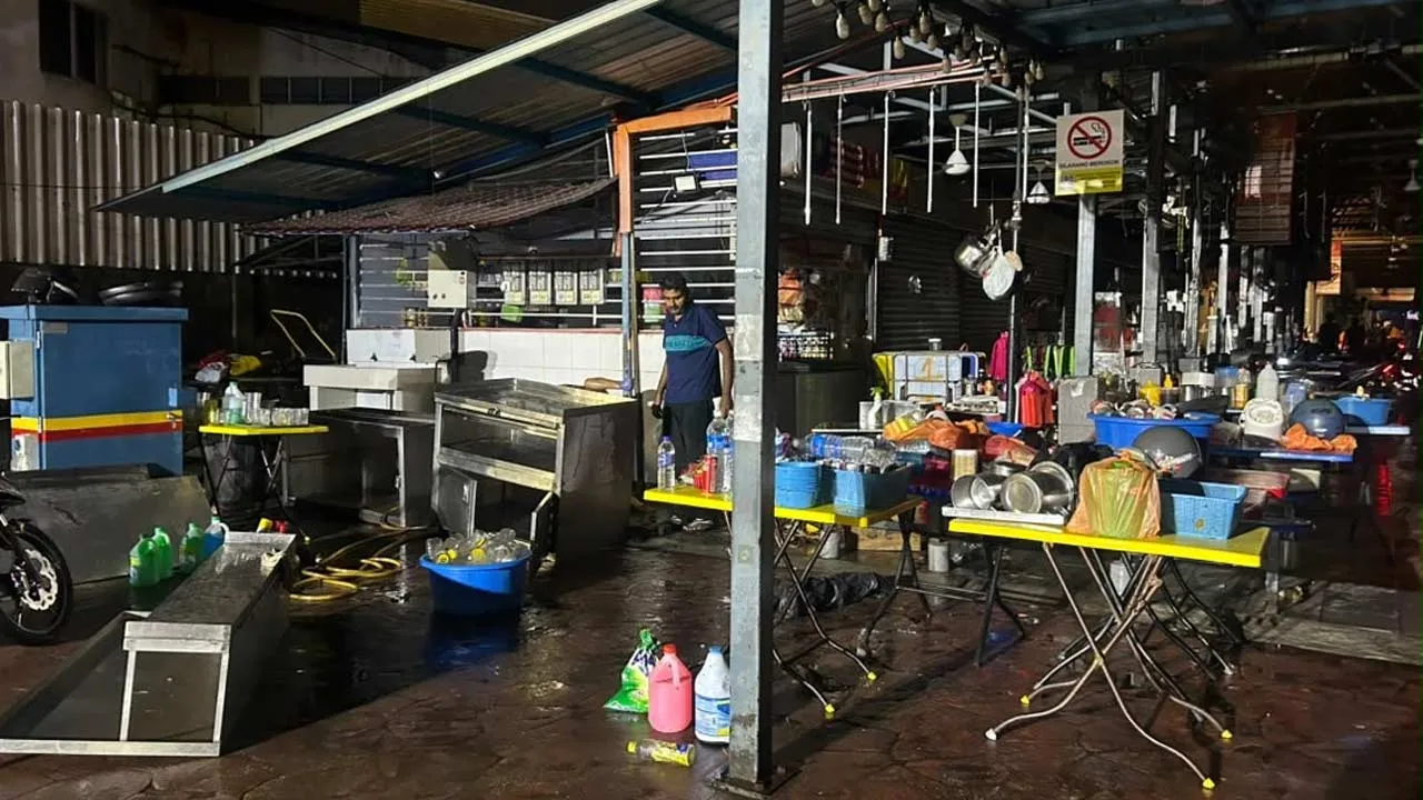 Medan Selera 223