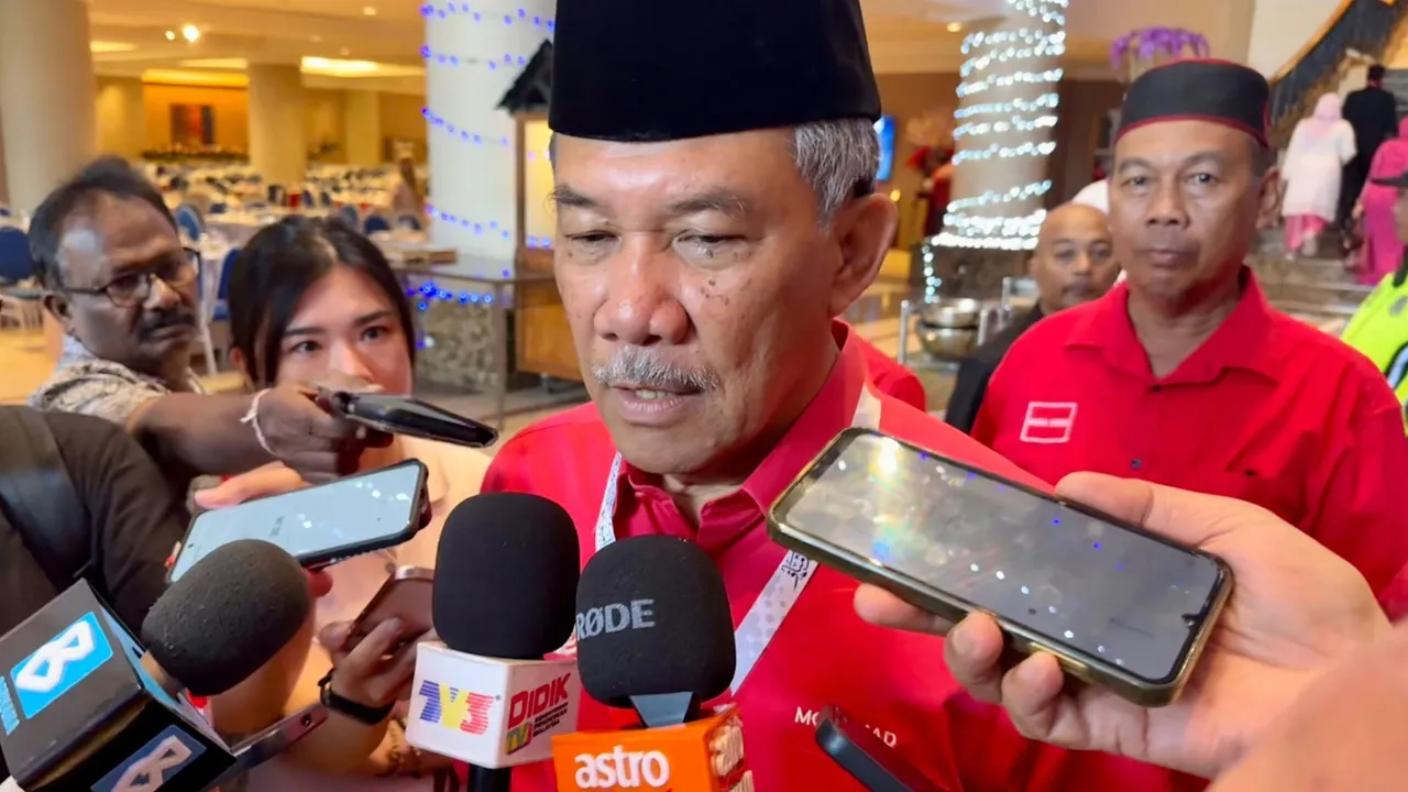 Credit Astro AWANI Mohamad Hasan, UMNO, PRN Negeri Sembilan