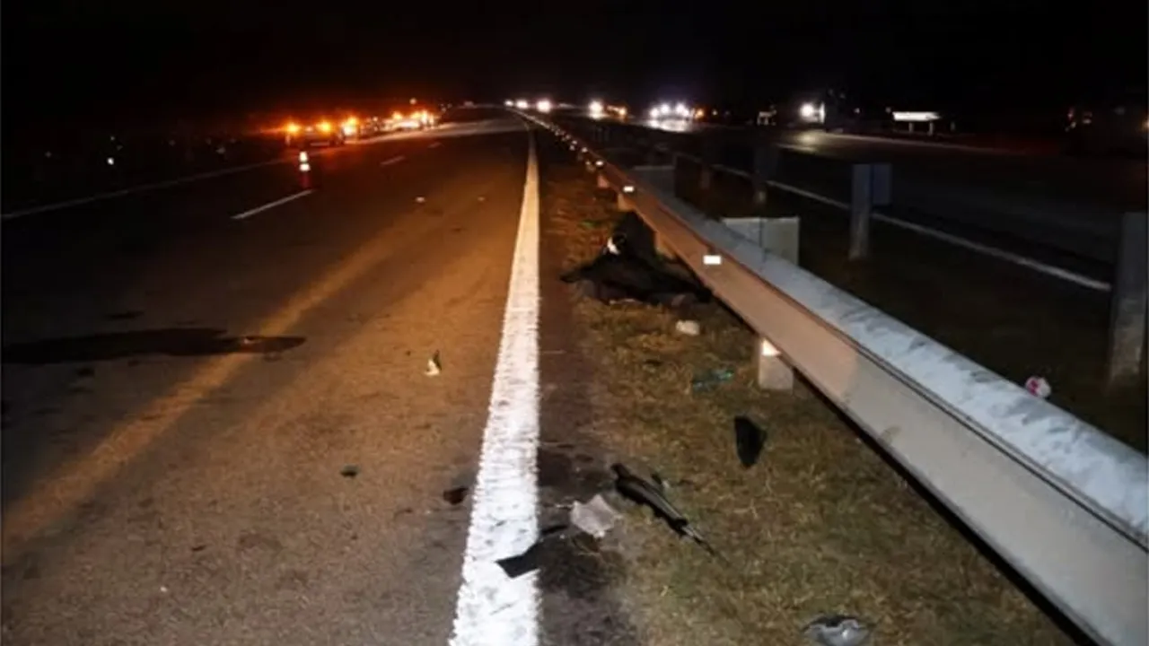 KUANTAN, 11 Julai (Bernama) -- Sebanyak 20 mangsa yang cedera akibat kemalangan di KM 246.4 Lebuhraya Pantai Timur awal pagi ini menerima rawatan di dua hospital di sini. Ketua Polis Daerah Kuantan ACP Ashari Abu Samah berkata 18 mangsa menerima rawatan di Hospital Tengku Ampuan Afzan (HTAA) manakala dua lagi dirawat di pusat