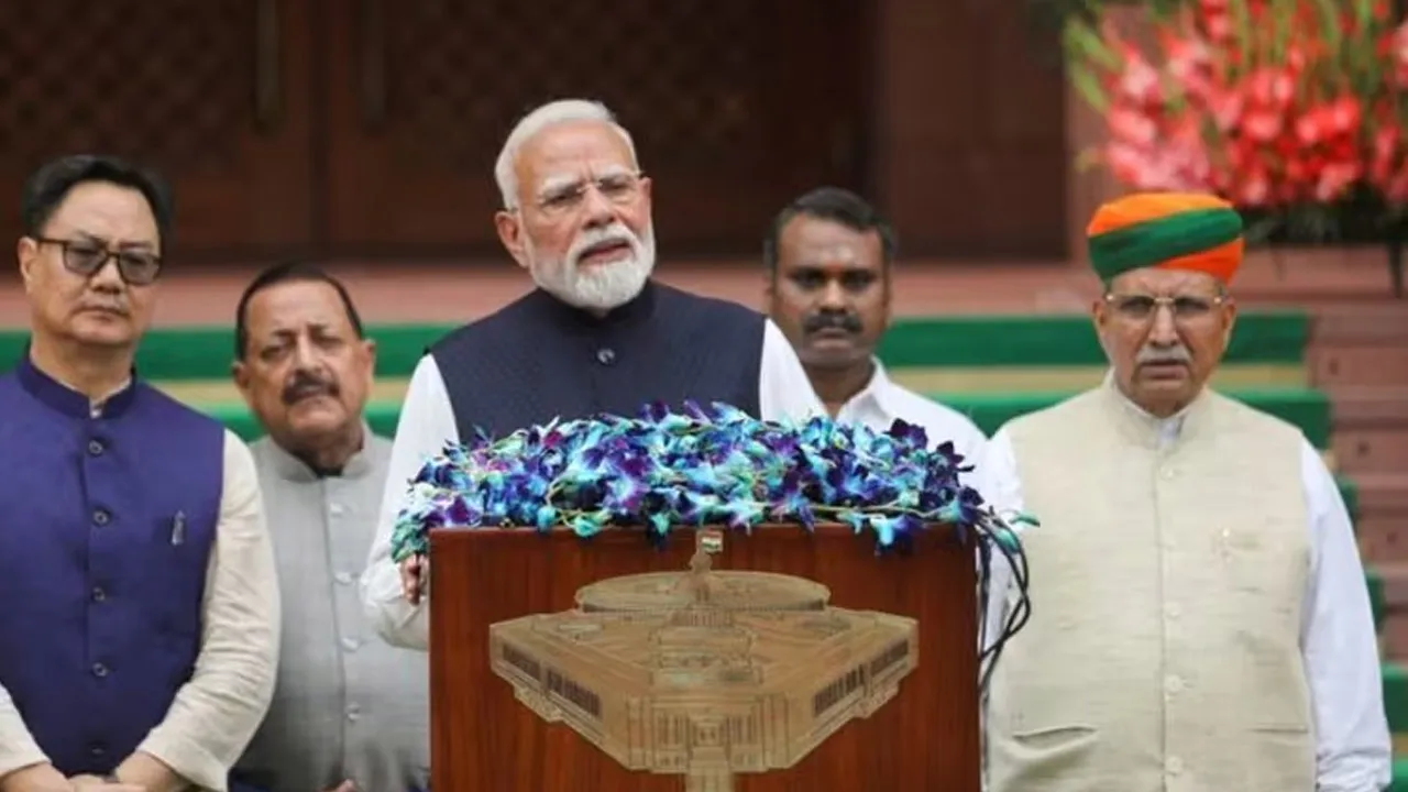 Indian Prime Minister Narendra Modi addresses the press upon his arrival to attend the first day of the monsoon session of parliament in New Delhi, India, Jul 20, 2026. (Photo: REUTERS/Altaf Hussain)