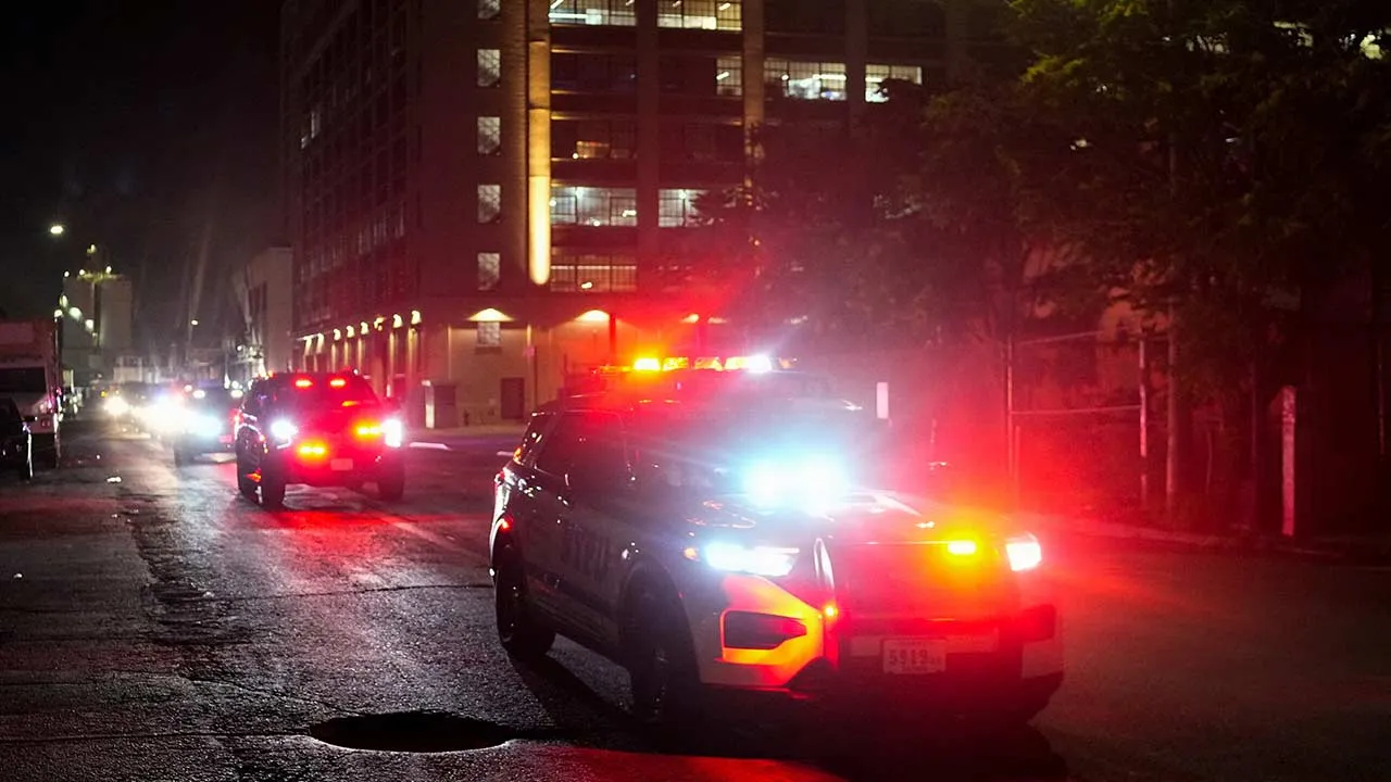 A motorcade believed to be carrying ousted Venezuelan president Nicolas Maduro and his wife Cilia Flores, leaves Brooklyn's Metropolitan Detention Center on the day of their hearing at the Daniel Patrick Moynihan United States Courthouse on criminal charges, including narcoterrorism, in New York City, U.S., July 22, 2026. REUTERS/Eduardo Munoz