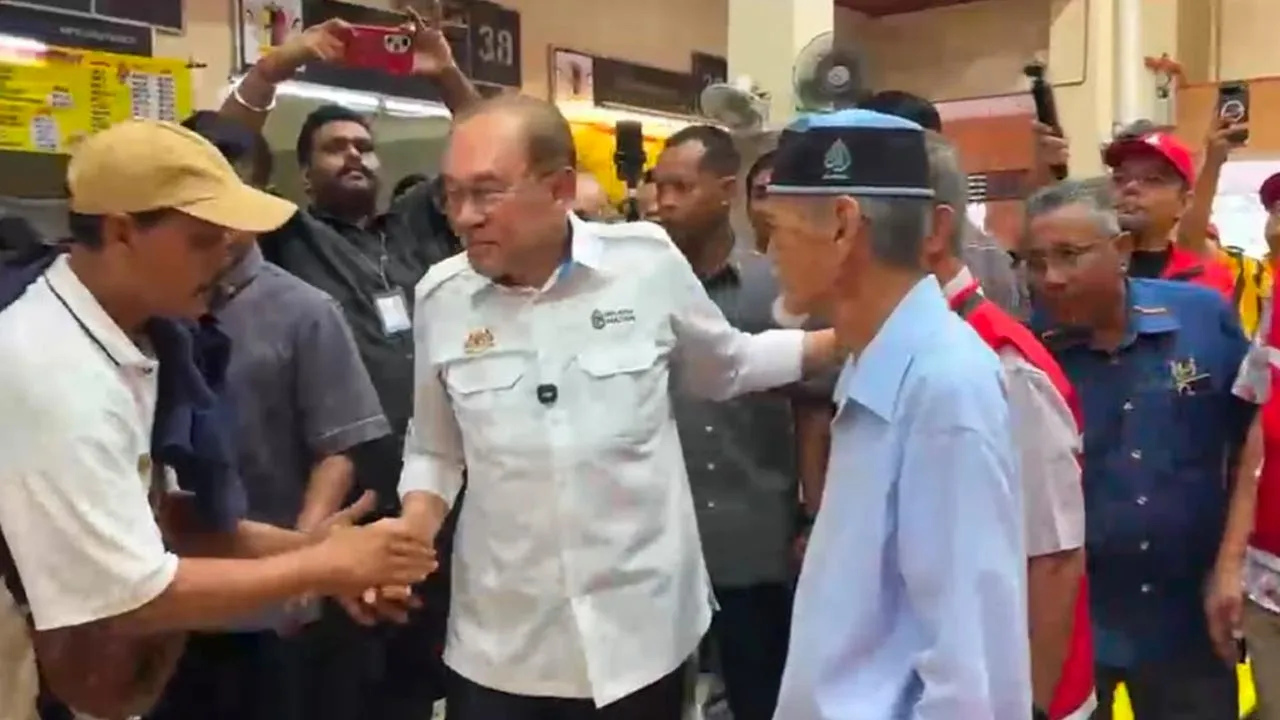 PM Datuk Seri Anwar Ibrahim, Ampangan