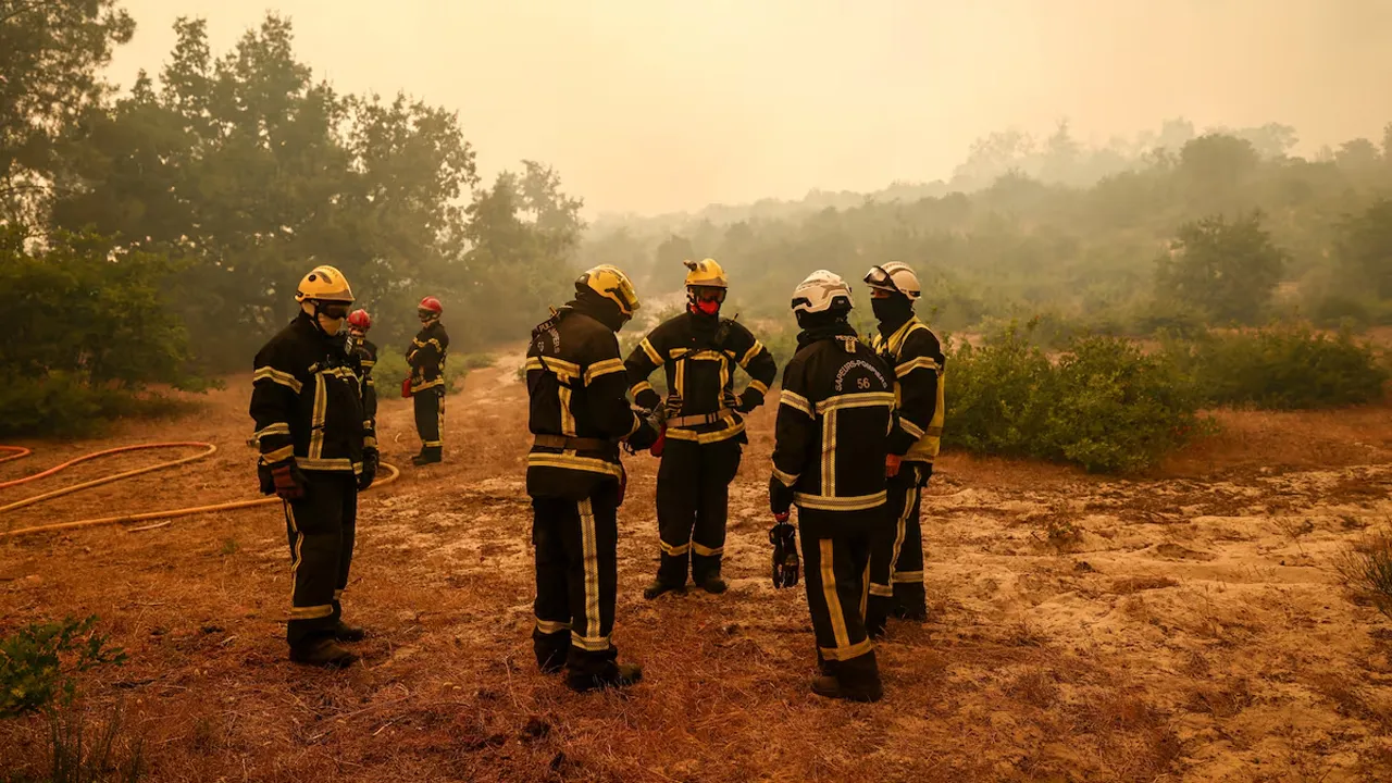 BEIJING, July 25 (Reuters) - Five people were killed and three injured after ​a loess collapse buried ‌a house in a village in northern China's Shanxi province, state-owned ​Xinhua News Agency said ​on Saturday. * All eight people ⁠trapped in the collapse in ​Haoyi village, Hongtong county, have ​been found, the county's emergency management bureau said. Five showed no signs ​of life, while three ​were taken to hospital and were in ‌stable ⁠condition.
