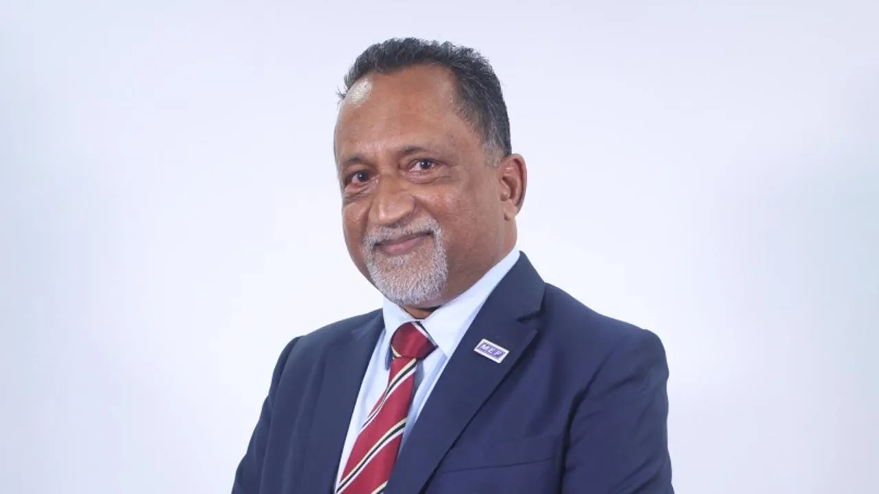 Presiden MEF - Datuk Syed Hussain Syed Husman -- MEF