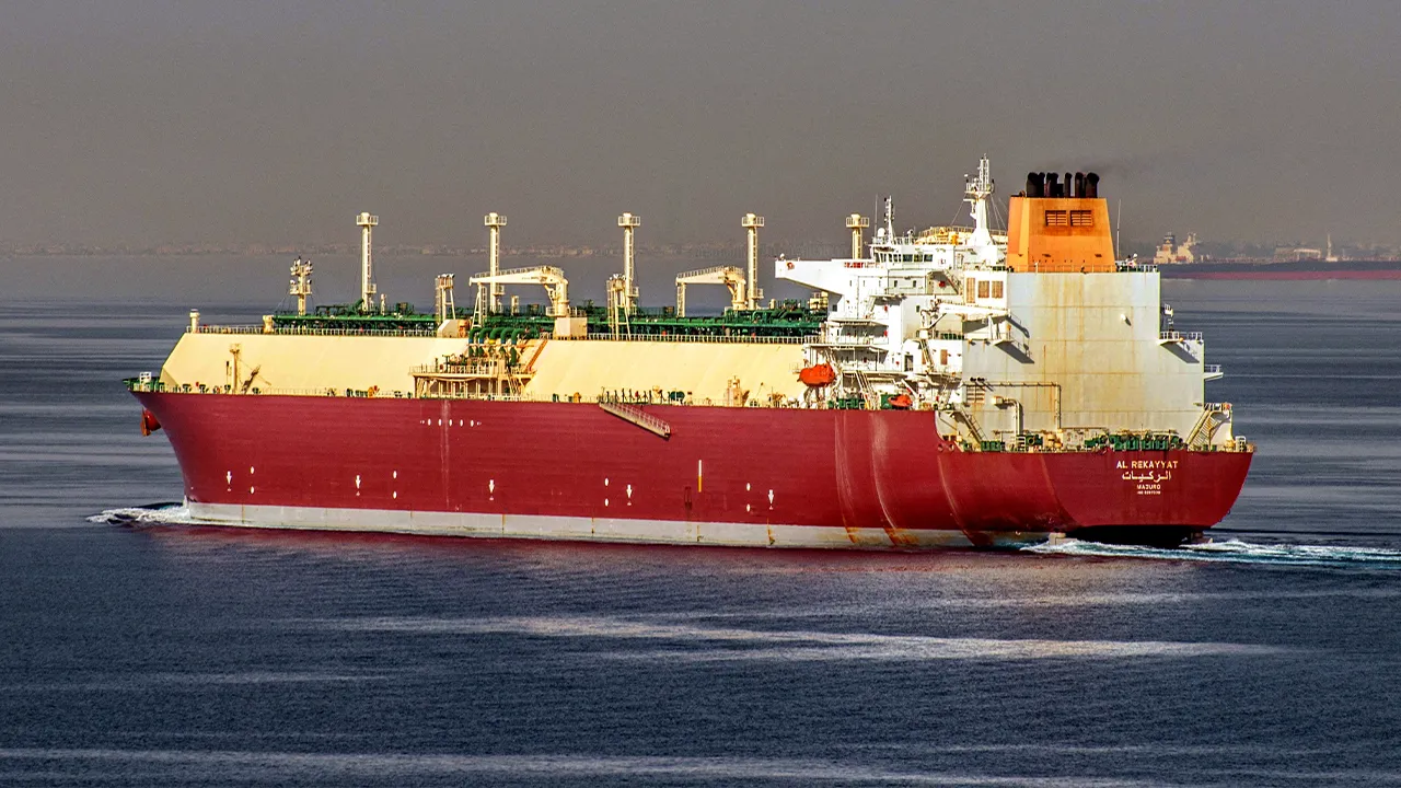 An archive photo taken on May 9, 2015 of Qatari LNG tanker Al Rekayyat, that a source said on July 7, 2026 had sent out distress signals seeking assistance after it was hit on its port side, at an unknown location. Ivan Meshkov/Handout via REUTERS THIS IMAGE HAS BEEN SUPPLIED BY A THIRD PARTY. MANDATORY CREDIT. VERIFICATION: - Date verified by original file metadata. - Location not verified