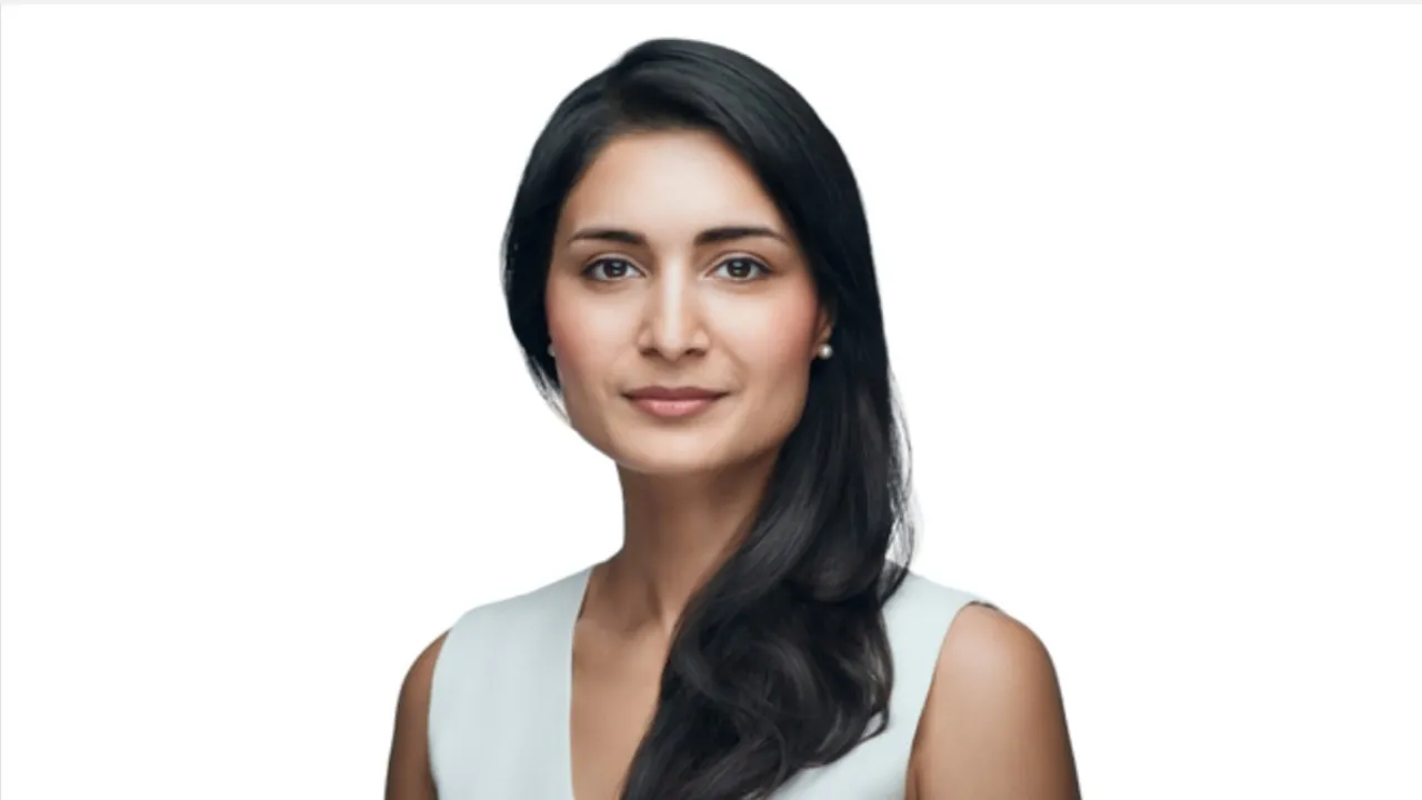 KUALA LUMPUR, 23 Julai (Bernama) -- Persatuan Pengangkutan Udara Antarabangsa (IATA) melantik ahli ekonomi Pakistan- Switzerland, Saadia Zahidi sebagai ketua pengarah kesembilannya, sekali gus menjadikan beliau wanita pertama yang menjawat jawatan berkenaan. Pelantikan beliau berkuat kuasa pada 1 Nov, 2026, menurut IATA dalam satu kenyataan. Saadia akan menggantikan ketua pengarah sedia ada, Willie Walsh, yang tempoh perkhidmatannya berakhir 31 Julai, 2026.