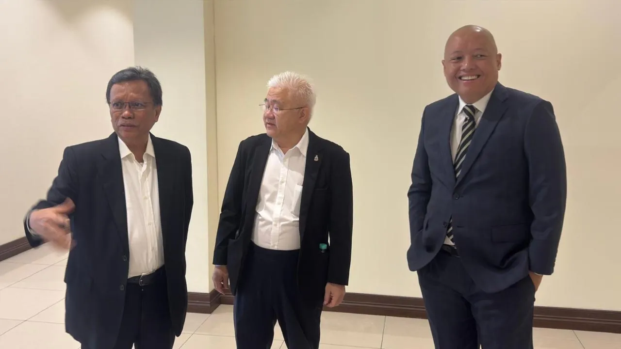 Shafie Apdal hina mahkamah -- AWANI