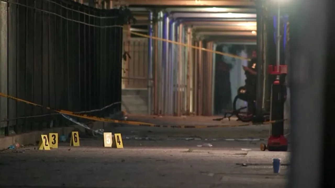 At least eight shot, including four children, in New York, ABC News reports_REUTERS