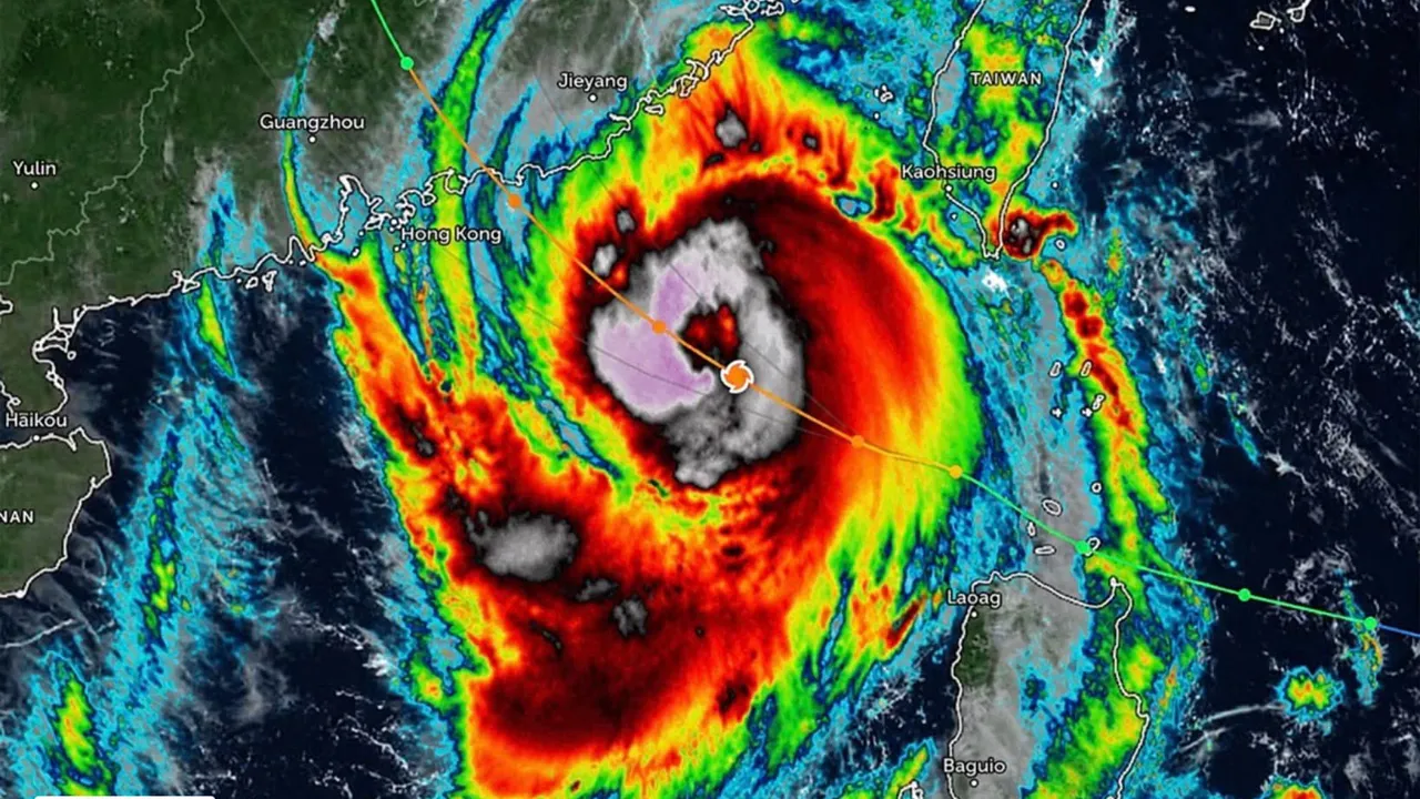 One of the world’s busiest coastlines is about to find out where this storm is really going.  Typhoon Noul continues strengthening over the South China Sea as it tracks toward southern China. Hong Kong is expected to see increasing winds, torrential rain, dangerous surf, and the threat of flooding as the system moves closer.