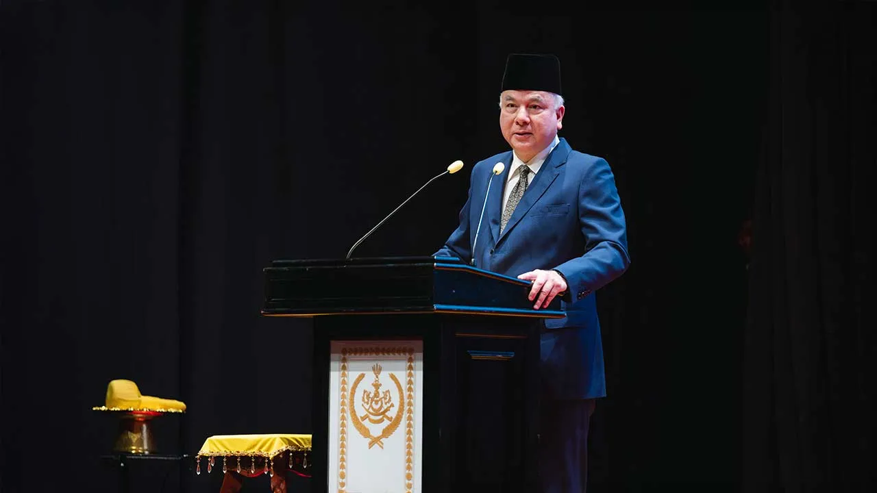 KUALA LUMPUR, 27 Julai -- Sultan Perak Sultan Nazrin Shah berkenan menyampaikan titah pada Majlis Perasmian Konvensyen Wakaf Dakwah Antarabangsa 2026 di Pusat Konvensyen Kuala Lumpur hari ini.  --fotoBERNAMA (2026) HAK CIPTA TERPELIHARA