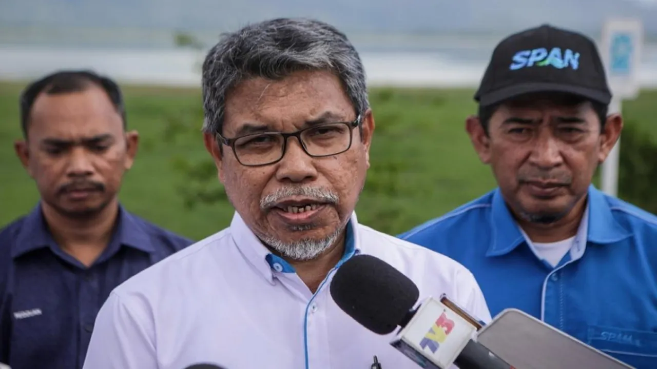 PADANG BESAR, 31 Julai (Bernama) -- Suruhanjaya Perkhidmatan Air Negara (SPAN) memperkukuh kesiapsiagaan menghadapi fenomena Super El Nino yang dijangka berlaku pada November, menerusi pemantauan berterusan terhadap empangan dan loji rawatan air (LRA) di seluruh negara bagi memastikan bekalan air kepada pengguna terus terjamin.