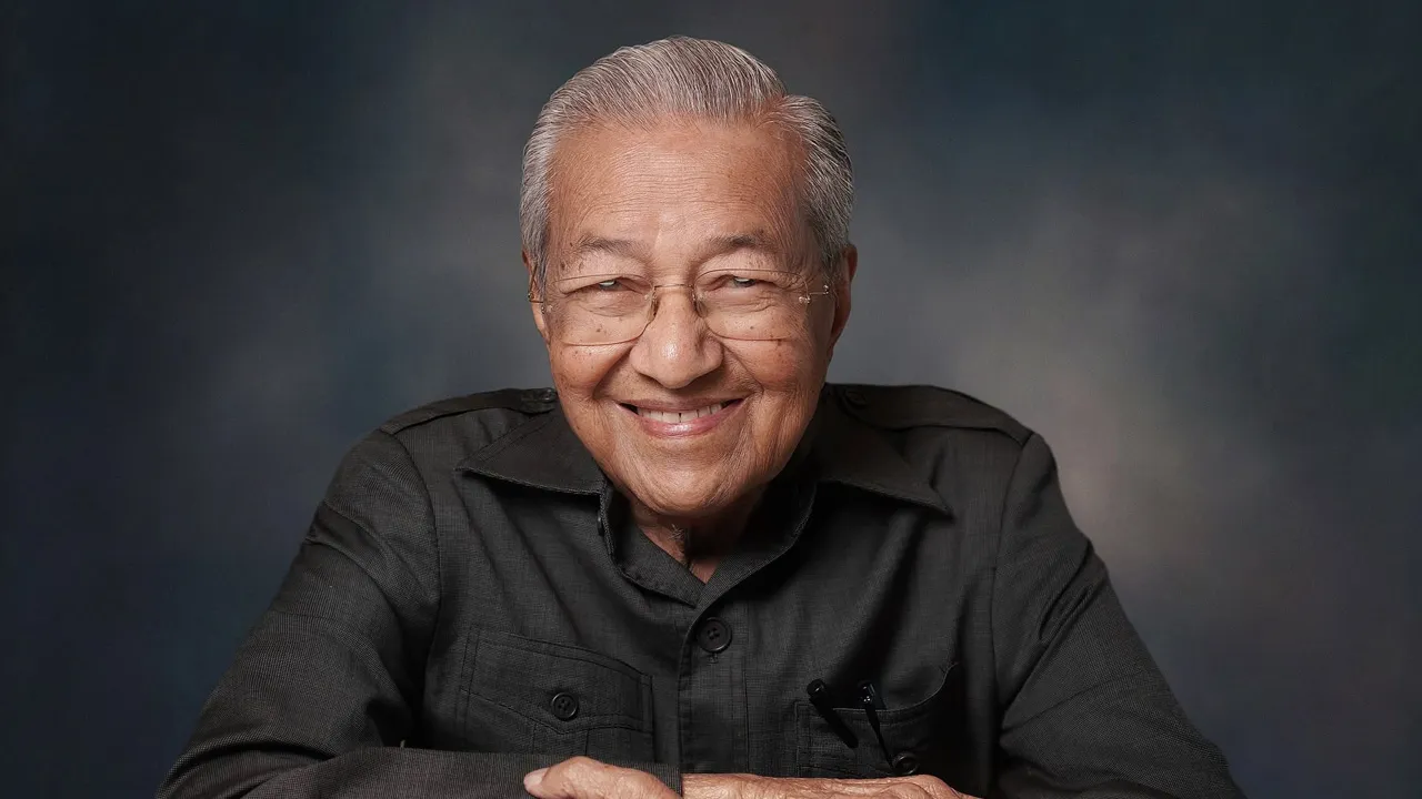 FB Dr. Mahathir bin Mohamad﻿