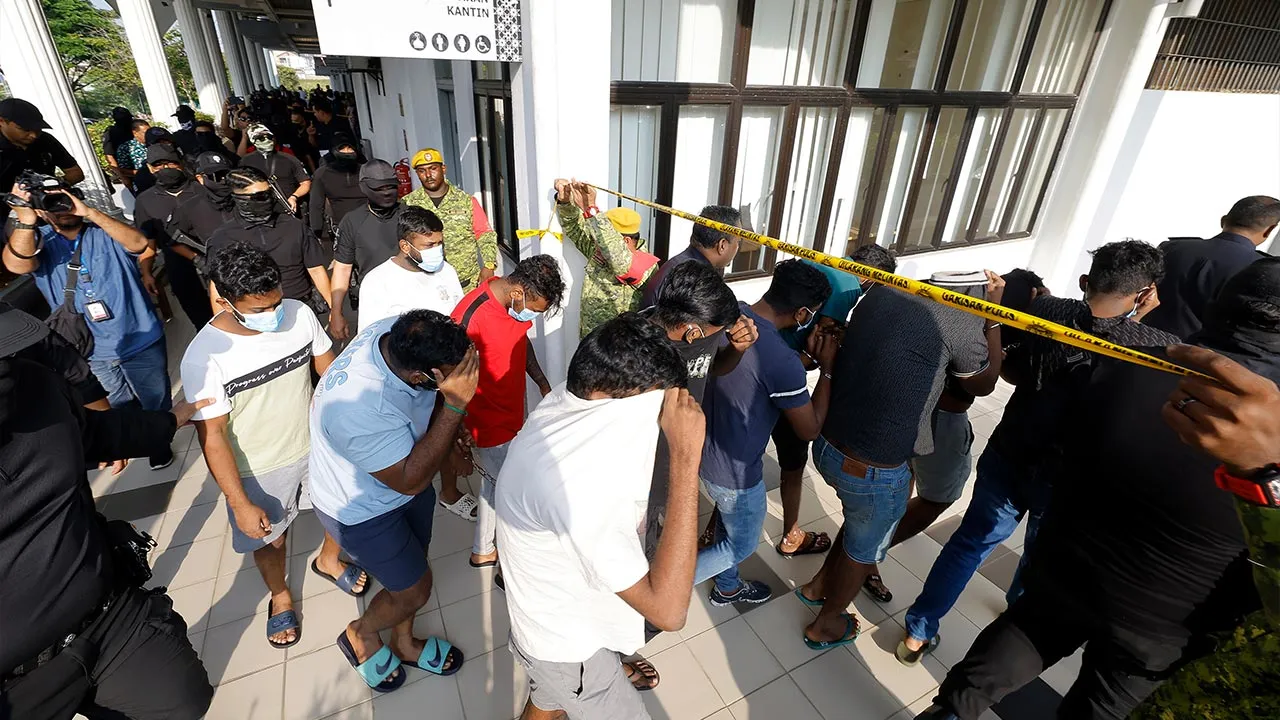 SEPANG, July 24 -- Eleven men were brought before the Sessions Court here today on charges of being members of an organised crime syndicate known as "Vinod Gang."  No plea was recorded after the charges were read before Judge Husna Dzulkifly, as the case falls under the jurisdiction of the High Court.  All 11 are accused of being members of the syndicate in Bandar Rimbayu, Telok Panglima Garang, between April 2024 and June 27, 2026, under Section 130V(1) of the Penal Code.  --fotoBERNAMA (2026) COPYRIGHT RE