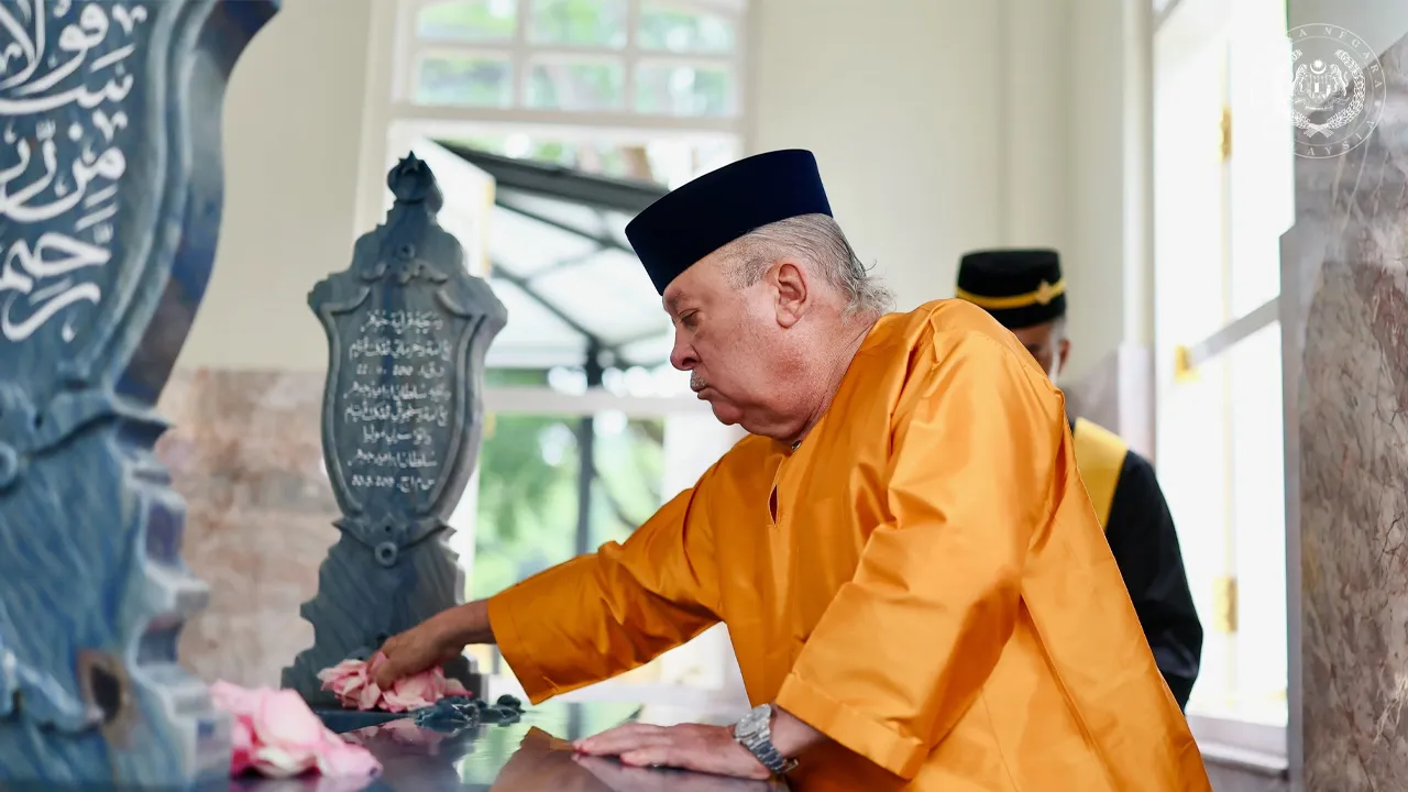 Sumber: Sultan Ibrahim Sultan Iskandar